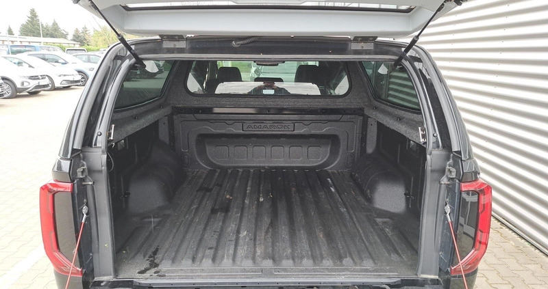 Volkswagen Amarok cena 243540 przebieg: 15000, rok produkcji 2023 z Poznań małe 106